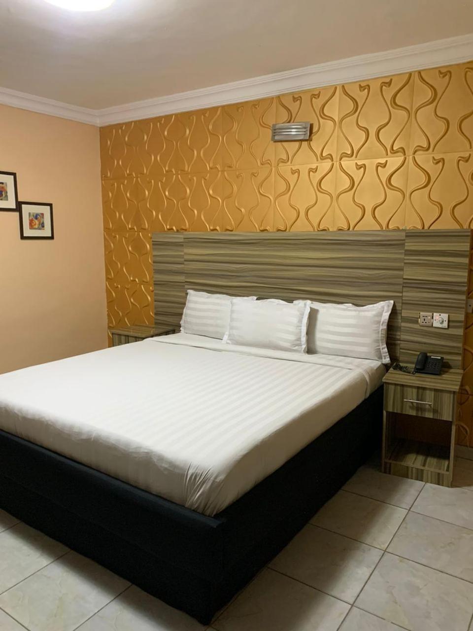 Royal Marquis Hotel Ibadan Luaran gambar